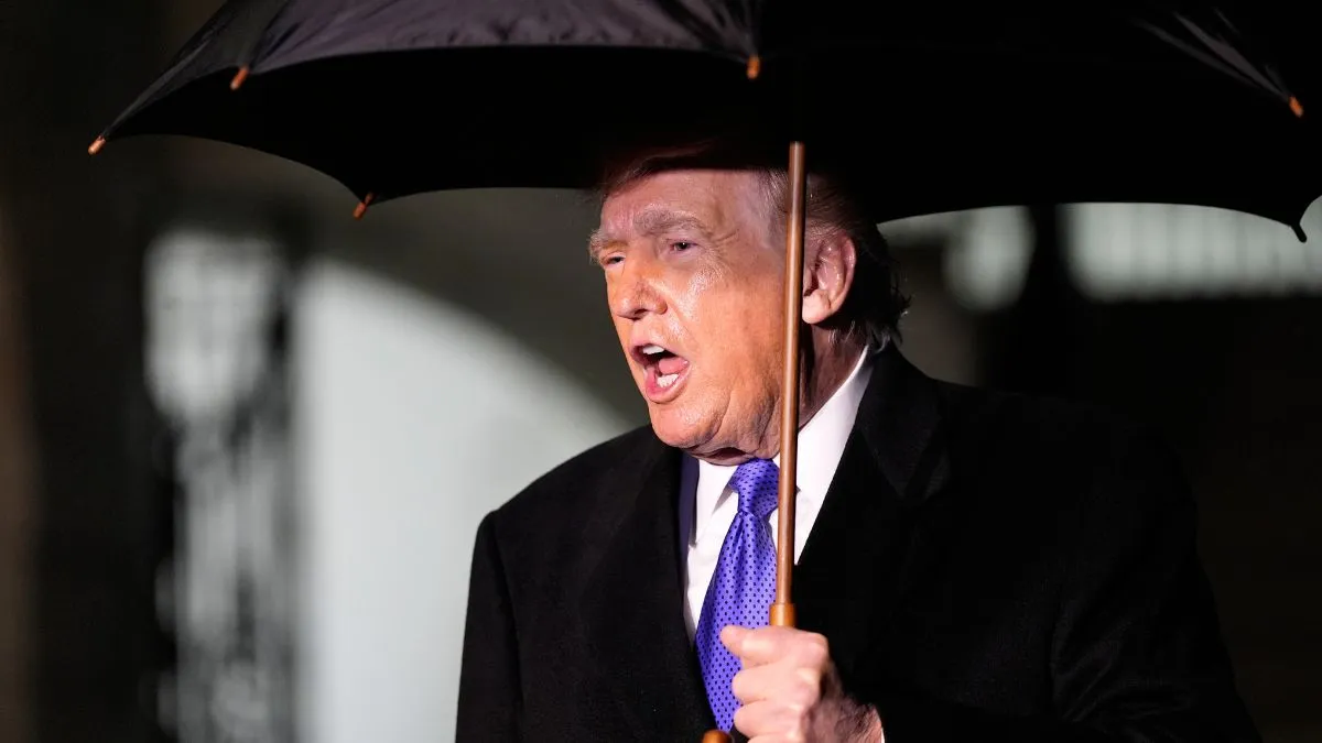 Due to the Greenland issue, Trump levies 10% tariffs on Denmark, the UK, France, and other countries.