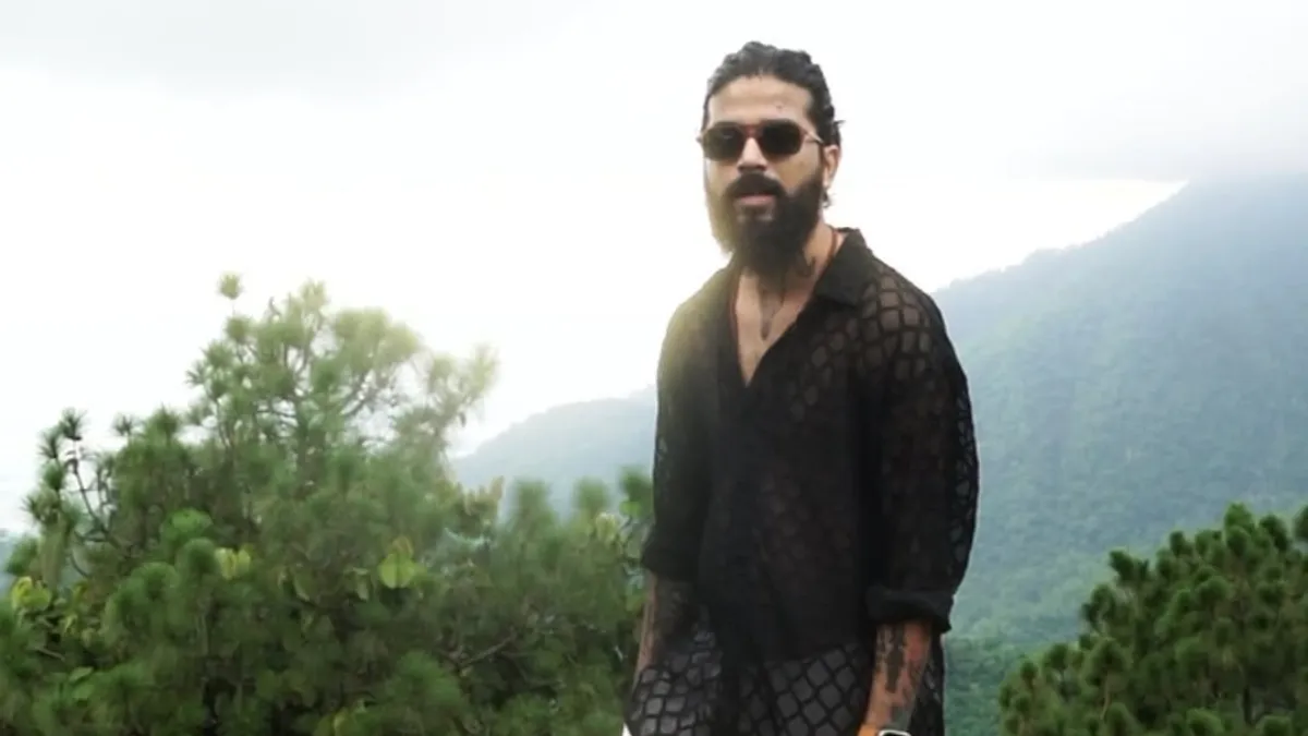 After crashing his car during an Instagram live, UK07 rider Anurag Dobhal is in the intensive care unit; his manager provides an update on his health.